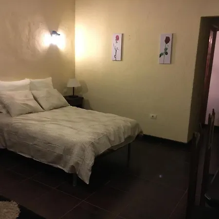 Alibaba Apartmán *