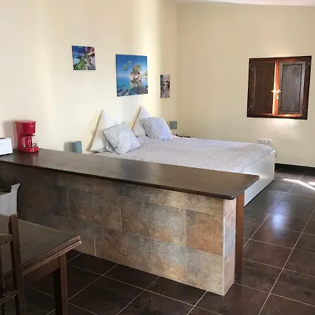 Alibaba Apartment Santa Ursula (Tenerife)